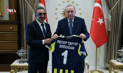 Cumhurbaşkanı Erdoğan, İş İnsanı Hamdi Ulukaya'yı Kabul Etti