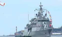 İstanbul Boğazı’nda Milli Gurur: TCG Barbaros 23 Nisan’da Kapılarını Çocuklara Açtı