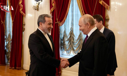 Vladimir Putin, İran Dışişleri Bakanı Arakçi ile Görüştü