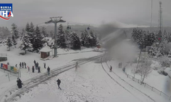 Beyaz Cennet’te Nisan Sürprizi: Uludağ’da Kar Kalınlığı Tam 1 Metreye Ulaştı