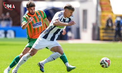 Kasımpaşa 1-0 Alanyaspor: İrfan Can Kahveci 3 Puanı Getirdi