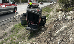 Korkutan Kaza: Takla Atan Otomobilde 2'si Çocuk 4 Kişi Yaralandı