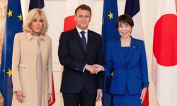 Fransa Lideri Macron Japonya’da Resmi Ziyarette Bulundu