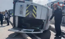 Kontrolden Çıkan Minibüs Devrildi: Sürücü Yaralandı