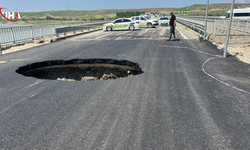 Batman'da Onarılan Yol Kısa Süre Sonra Tekrar Çöktü