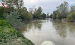Sakarya Nehri’ne Düşen Küçük Çocuk İçin Arama Çalışmaları Sürüyor