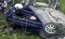 Otomobil Şarampole Devrildi 1 Kişi Yaralandı