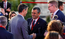 Özgür Özel ve Sanchez Görüşmesinde Soğuk Anlar