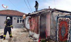 Tekirdağ’da Yangın: 80 Yaşındaki Kadını Komşuları Kurtardı