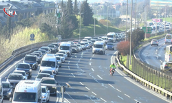 İstanbul'da Haftanın İlk İş Gününde Trafikte Yoğunluk