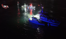 Kadıköy'de Korkutan Tekne Yangını: İtfaiye Müdahale Etti