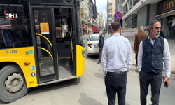 Kavşağa Aracını Bırakıp Gitti: İstanbul Avcılar'da Trafik Gerginliği