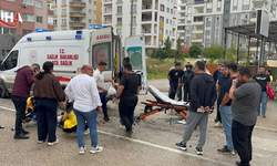 Kozan’daki Trafik Kazasında İki Kişi Hastaneye Kaldırıldı