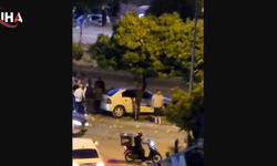 Adana’da Sürücüsünün Kontrolünü Kaybettiği Araç Tehlike Yarattı