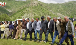 Asırlık Adarok Coşkusu Bu Yıl Mayısta Kutlandı: Binlerce Kişi Aynı Sofrada