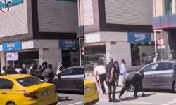 Ataşehir’de Yol Verme Kavgası: Motokurye ve Sürücü Tekme Tokat Birbirine Girdi
