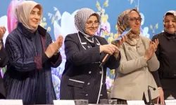 Cumhurbaşkanı Erdoğan'dan AK Parti İstanbul İl Kadın Kolları'na Anneler Günü Tebriği