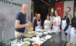 Depremzede Kadınlar, Antalya'da Şeflerle Buluştu