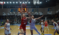 Turgutlu Belediyespor Şampiyonluk İçin Parkede