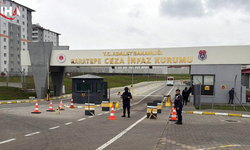 Özkan Yalım Karatepe Cezaevi'nde