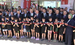Bakan Osman Aşkın Bak: 12 Milyon Çocuğumuza Yüzme Öğrettik