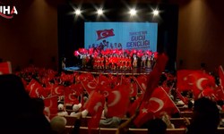 İstanbul AKM'de Muhteşem 19 Mayıs Kutlaması