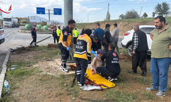 Kavşakta Feci Çarpışma: Sürücüler ve Yolcular Yaralandı