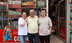 Manisa'da Bayram Mesaisi: 3. Kuşak Bıçakçı Ailece Çalışıyor