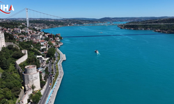 İstanbul Boğazı’ndaki Renk Değişimi Kameralara Yansıdı