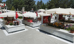 Ankara Asker Şehitliği'nde Bayram Yoğunluğu