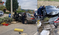 Karabük’te Katliam Gibi Kaza: Otomobil Refüje Ok Gibi Saplandı
