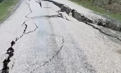 Tokat’ta Sağanak Yağış Sonrası Yol Çöktü