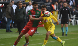 Karşıyaka’da "Play-Off" Enkazı: Yıldızlar Serbest Kalıyor, Erhan Yol Ayrımında