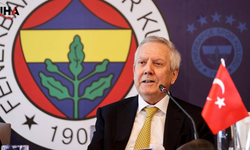 Aziz Yıldırım'dan Londra Çıkarması: Premier Lig'den 3 Yıldız