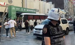 Taksim'de Öğretmenlerin Hak Arayışına Polis Engeli