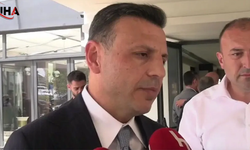 Özgür Çelik Duyurdu: CHP'de Kurultay İmzaları Teslim Edildi