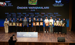 Kitap Okuma ve Hadis Yarışmalarında Ödüller Sahiplerine Teslim Edildi