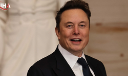 SpaceX Borsaya Hızlı Girdi: Elon Musk Dünyanın İlk Trilyoneri Oldu