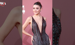 Hande Erçel Paris'i Sallamaya Hazırlanıyor