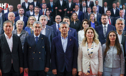 CHP'de İstifa İddiası: 106 Vekil Yeni Parti İçin Gün Sayıyor