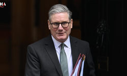 İngiltere Başbakanı Keir Starmer İstifa Etti