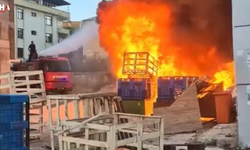 Elazığ’da Paletlerden Başlayan Alevler Binaya Sıçradı