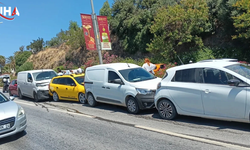 Bodrum'un En İşlek Caddesinde 5 Araçlık Zincirleme Kaza