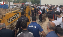 Adıyaman'da Baba Ve Oğul Göçük Altında Kaldılar