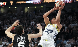 Fenerbahçe Beşiktaş’ı 77-75 Yenerek Kupaya Uzandı