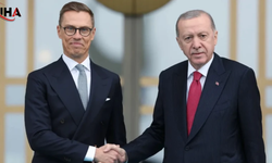 Stubb: Güvenlik İçin Türkiye'yi Ciddi Düşünmeliyiz