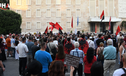 Arnavutluk'ta Dev Projeye İsyan: 23 Gündür Sokaktalar