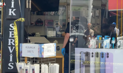 Küçükçekmece'de Telefoncuya Saldırı