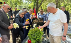 Abdurrahim Karakoç Vefatının On Dördüncü Yılında Kabri Başında Anıldı