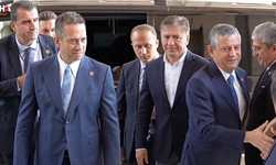 Ankara’yı Sallayan Bomba İddia: Özgür Özel Ve 90 Milletvekili CHP’den İstifa Ediyor
